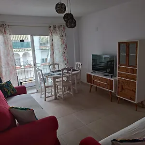 Fantástico Piso En El Centro 2°linea De Playa Estepona